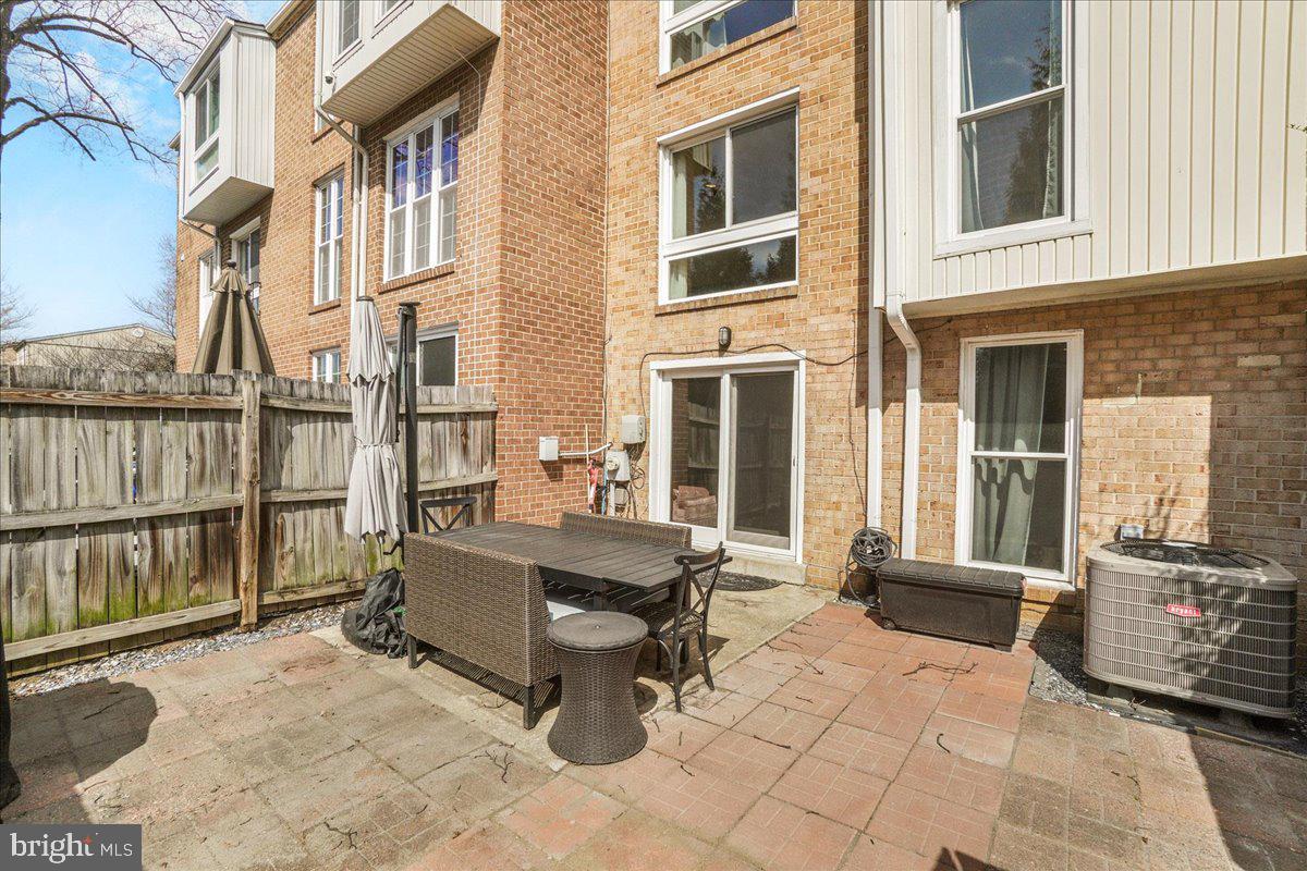 7135 MILL RUN DRIVE 14-3