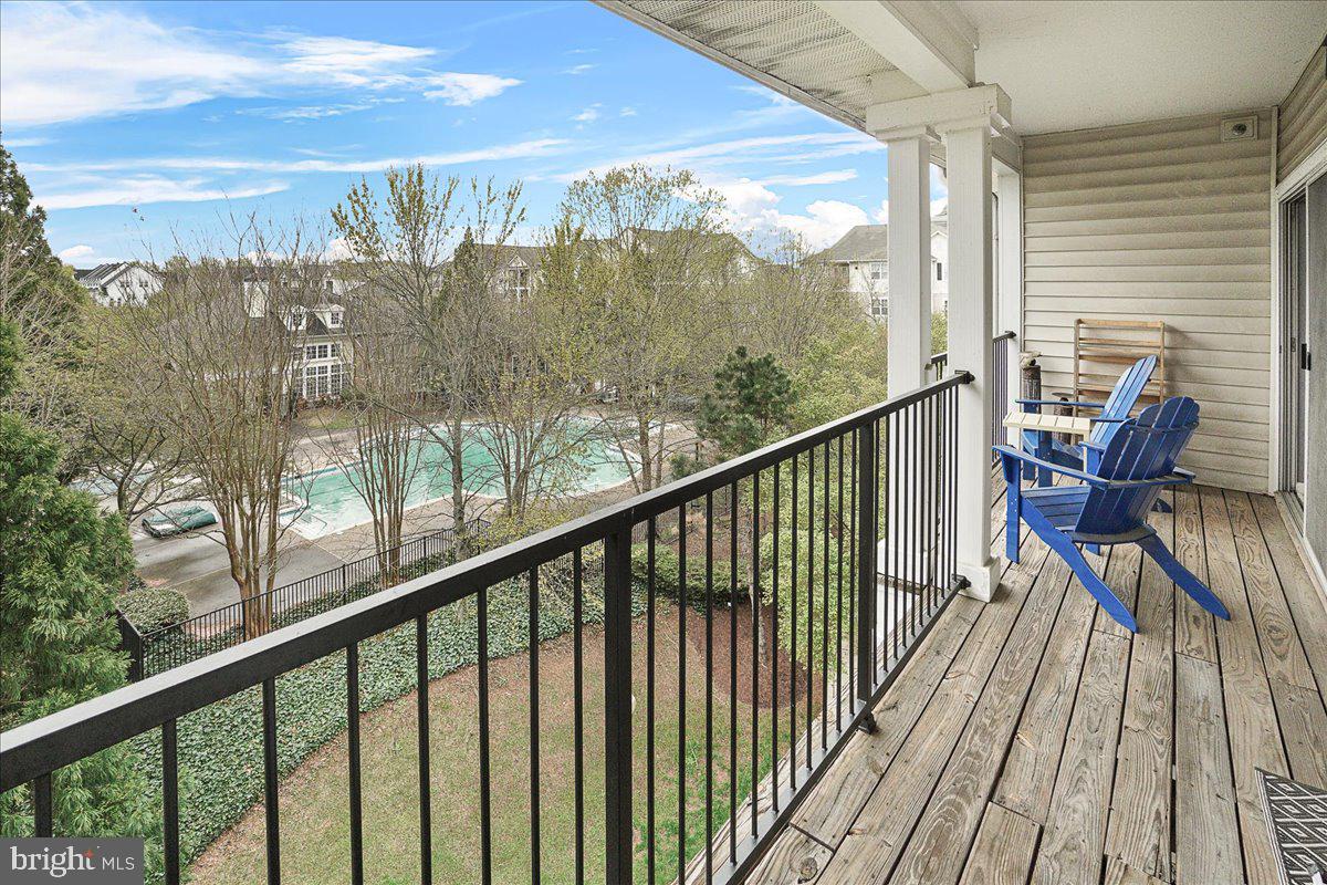 19617 GALWAY BAY CIRCLE 402