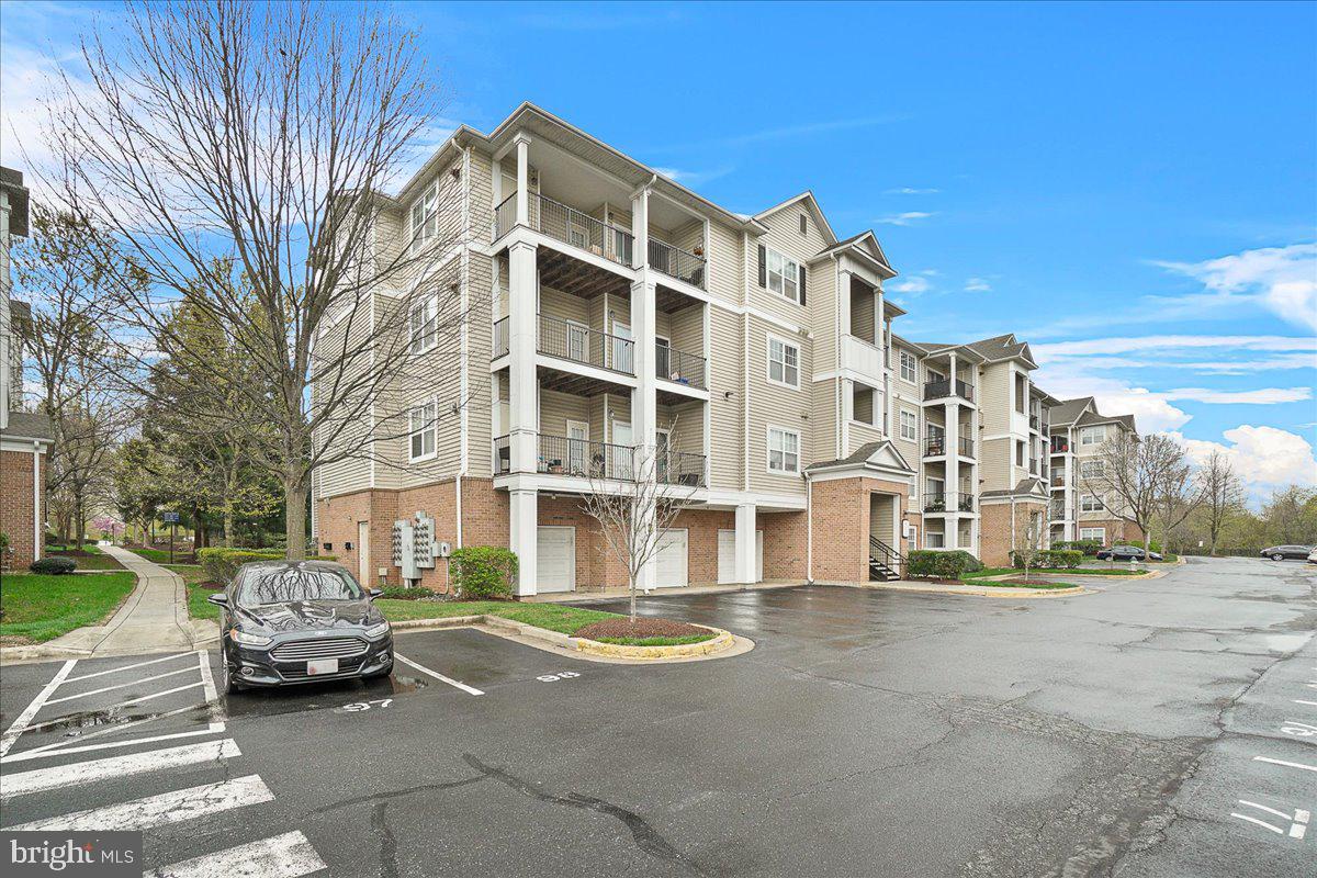 19617 GALWAY BAY CIRCLE 402