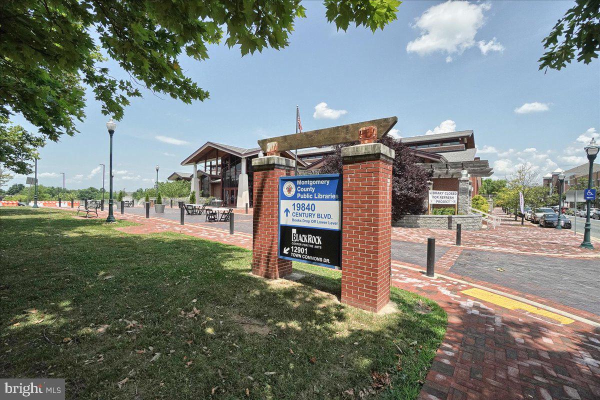 19617 GALWAY BAY CIRCLE 402