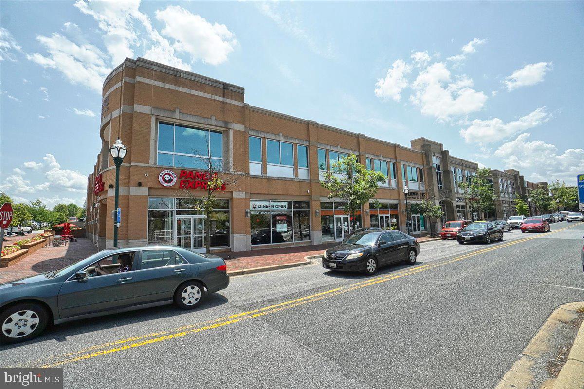 19617 GALWAY BAY CIRCLE 402