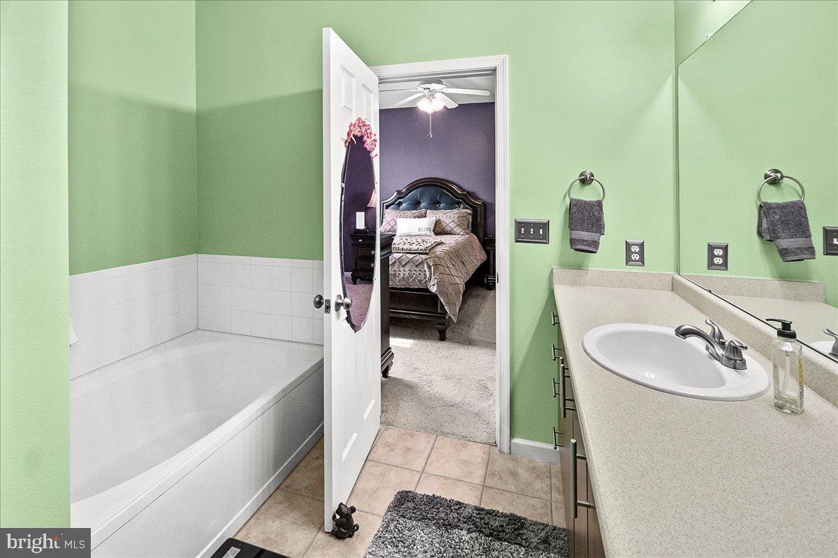 19617 GALWAY BAY CIRCLE 402