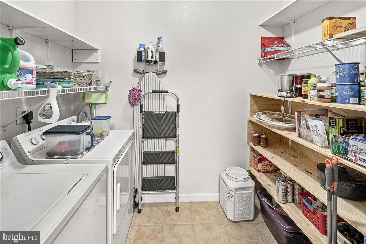 19617 GALWAY BAY CIRCLE 402