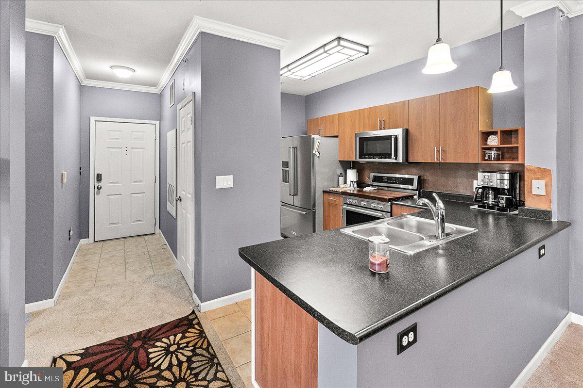 19617 GALWAY BAY CIRCLE 402