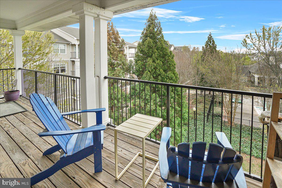 19617 GALWAY BAY CIRCLE 402