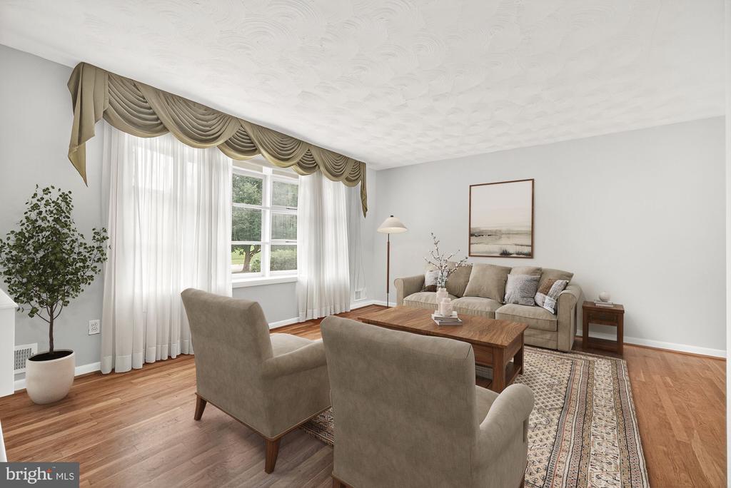 14208 LONDON LANE