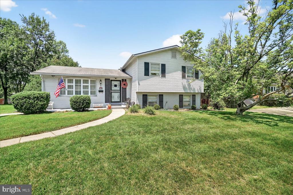 14208 LONDON LANE