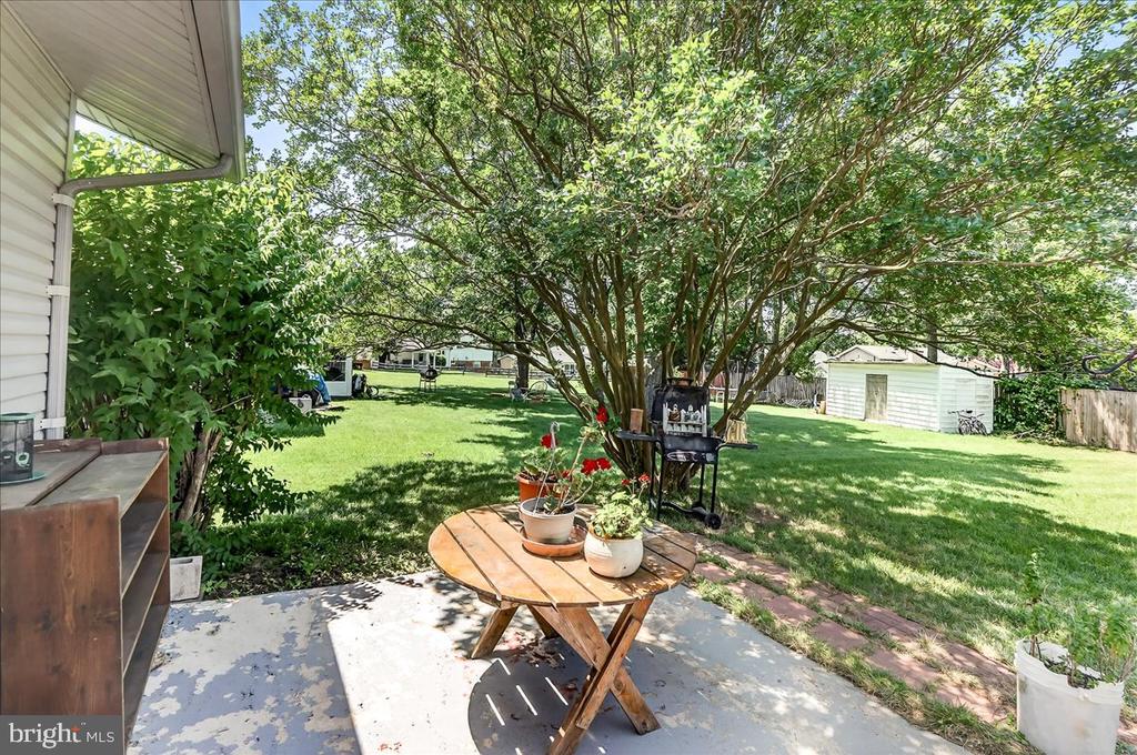 14208 LONDON LANE