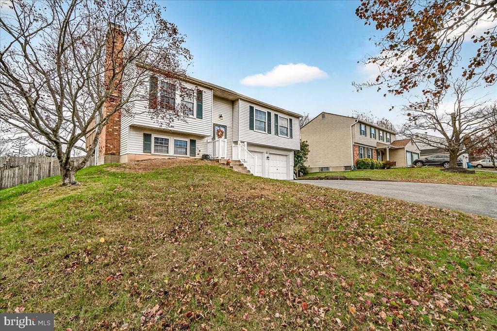 25109 CHIMNEY HOUSE COURT
