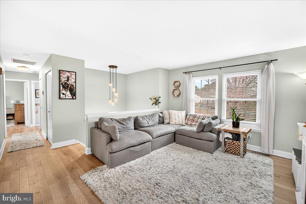 25109 CHIMNEY HOUSE COURT