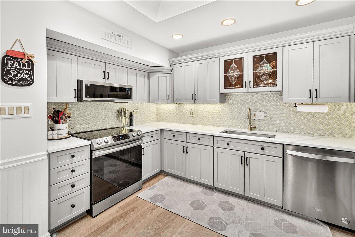 25109 CHIMNEY HOUSE COURT