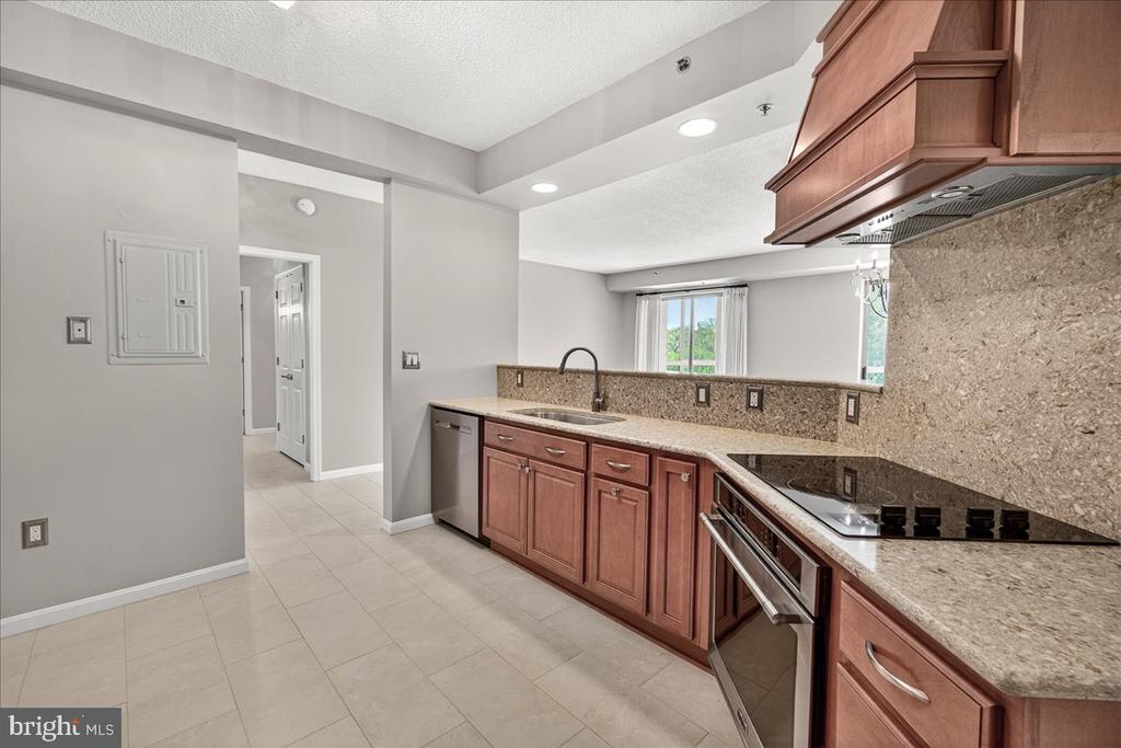 3200 LEISURE WORLD BOULEVARD E 308