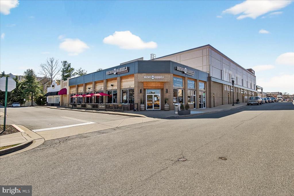 111 TIMBERBROOK LANE Unit: 102