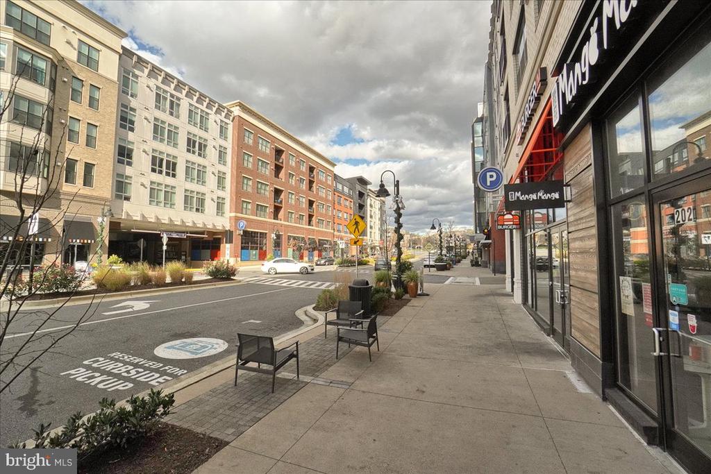 111 TIMBERBROOK LANE Unit: 102