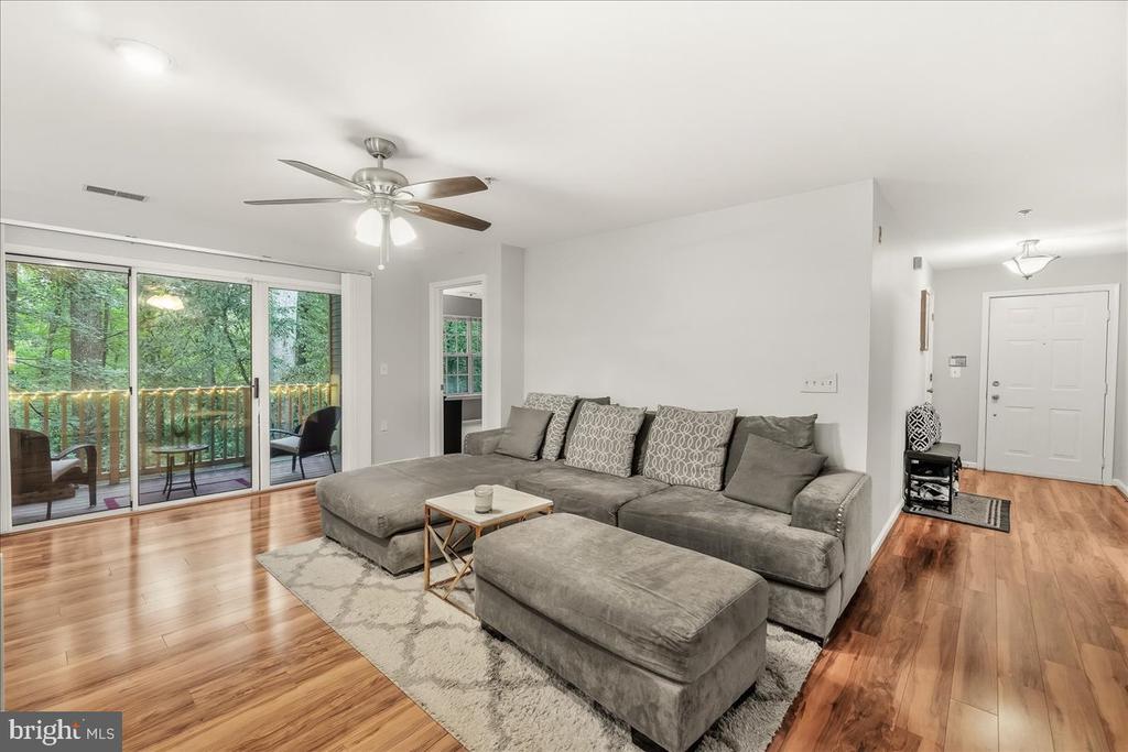 111 TIMBERBROOK LANE Unit: 102
