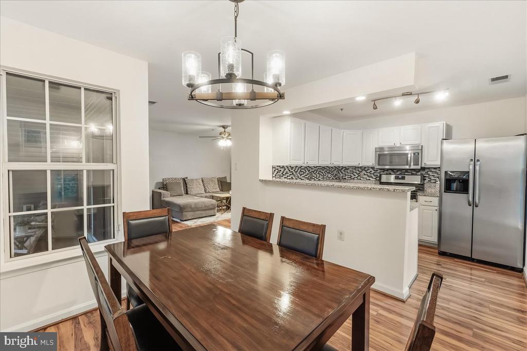 111 TIMBERBROOK LANE Unit: 102