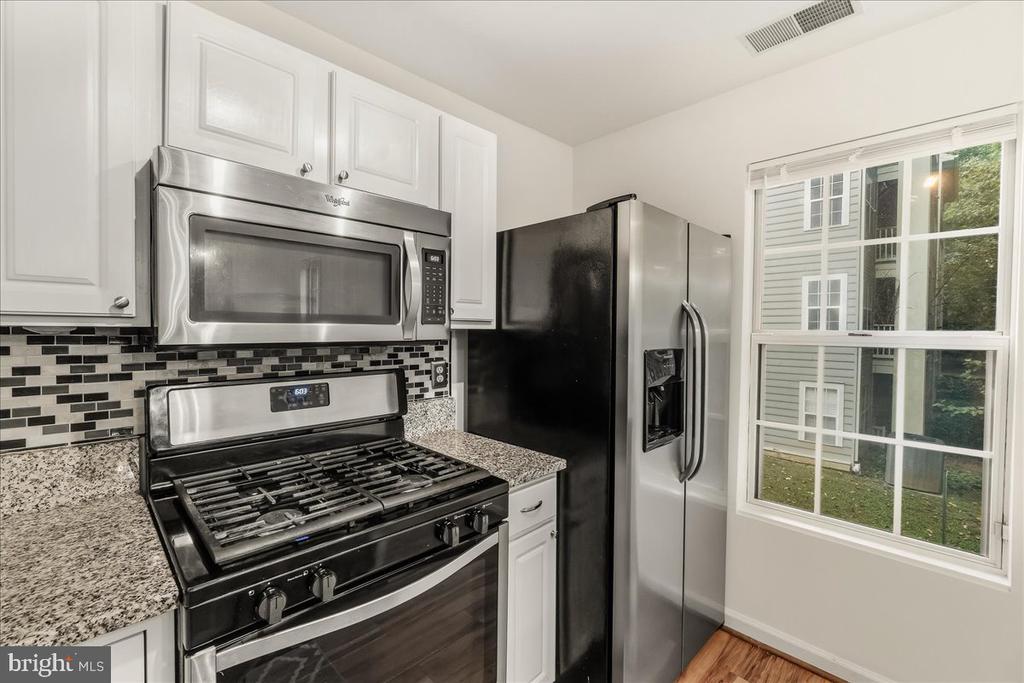 111 TIMBERBROOK LANE Unit: 102