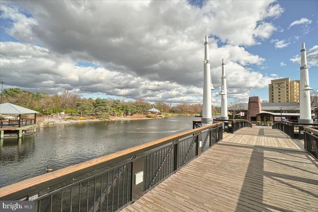 111 TIMBERBROOK LANE Unit: 102