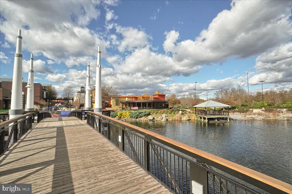 111 TIMBERBROOK LANE Unit: 102