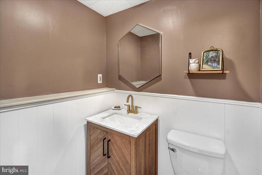 25109 CHIMNEY HOUSE COURT