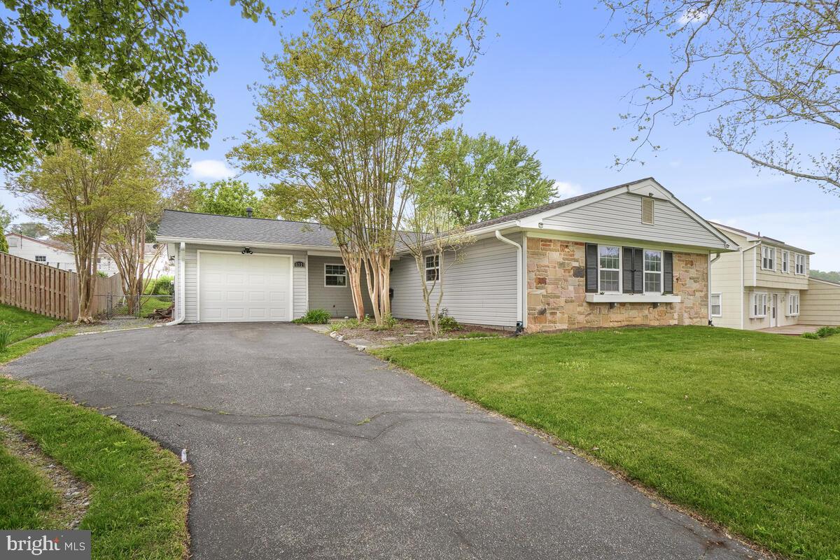 15721 PRESSWICK LANE