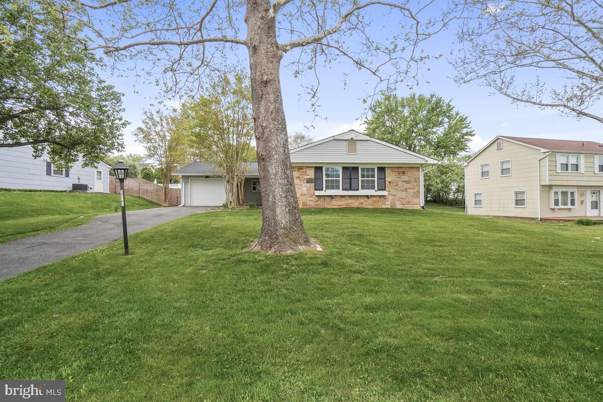 15721 PRESSWICK LANE