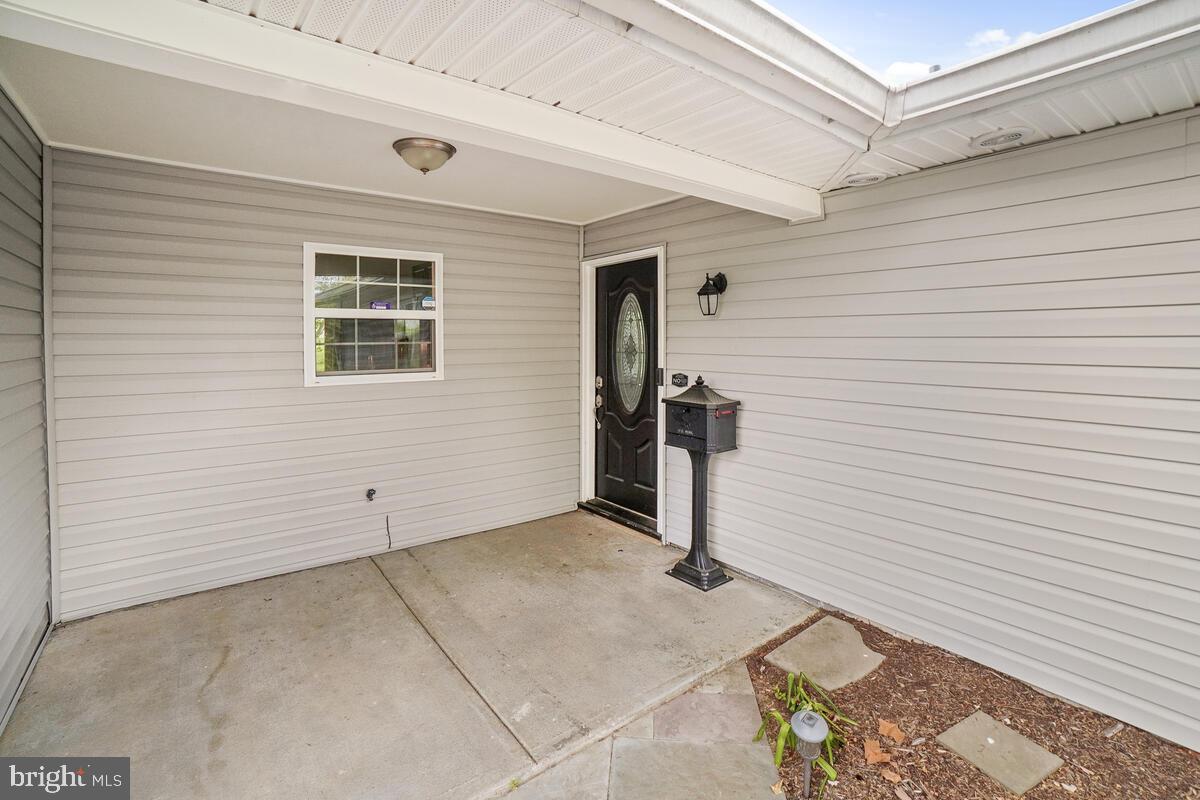 15721 PRESSWICK LANE