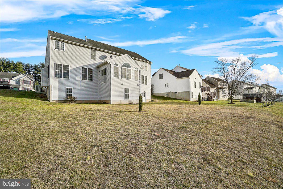 10222 SADDLEBROOKE LANE