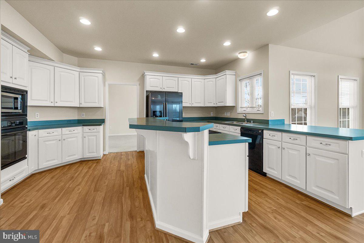 10222 SADDLEBROOKE LANE