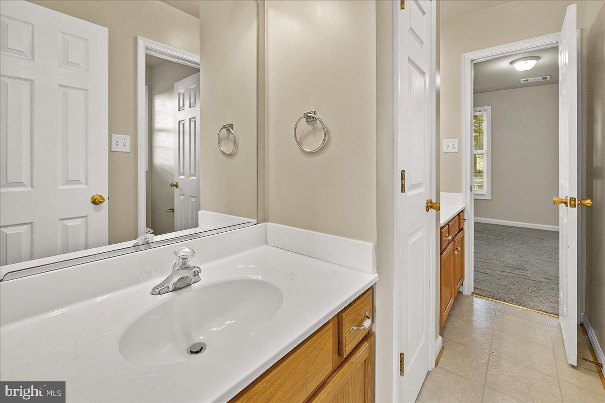 10222 SADDLEBROOKE LANE