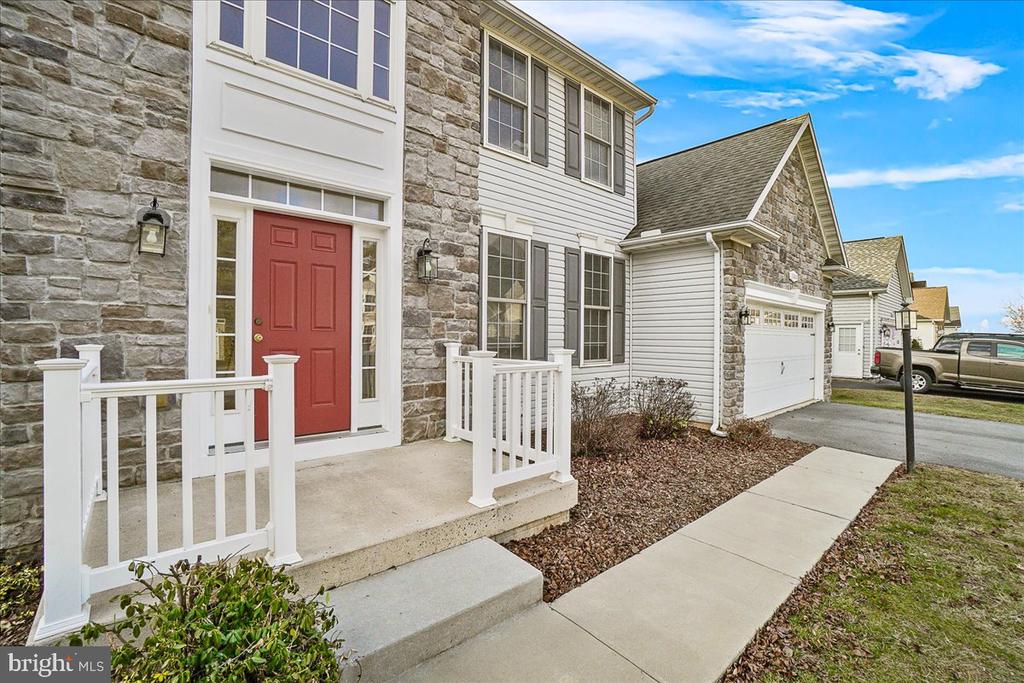 10222 SADDLEBROOKE LANE