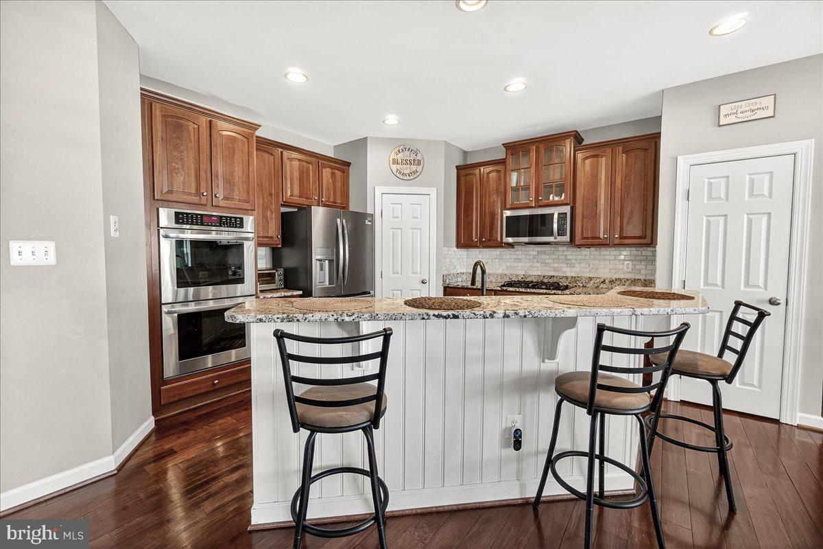 18250 MISTY ACRES DRIVE