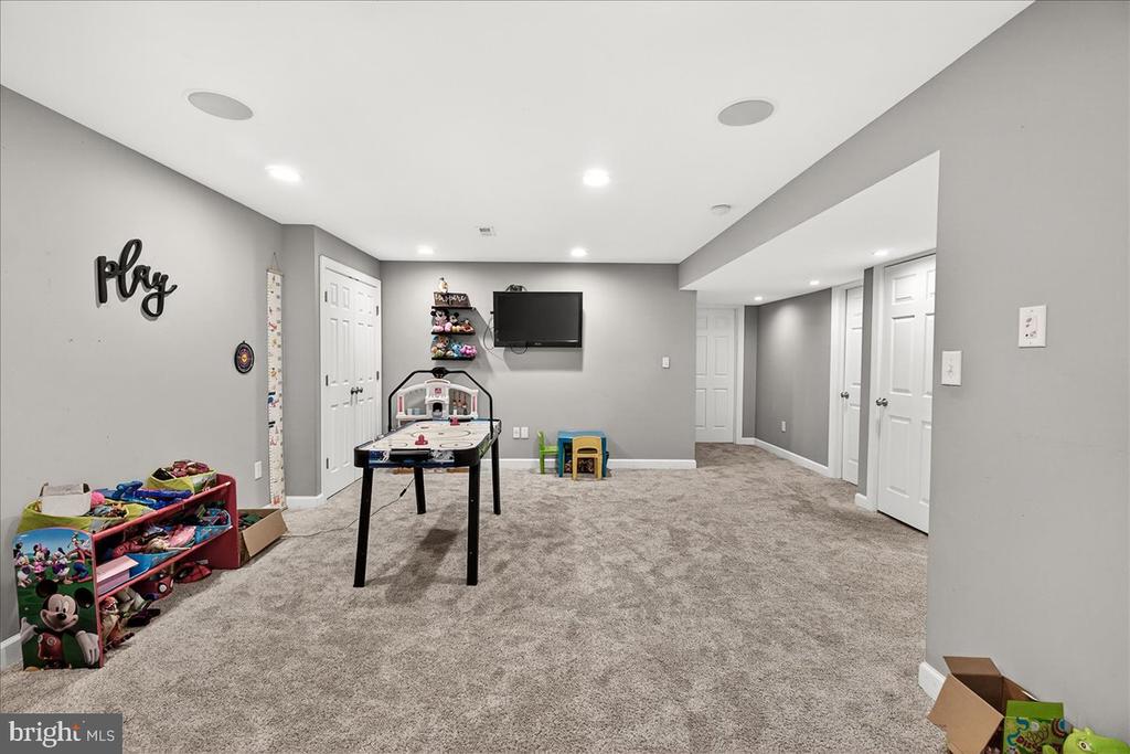 18250 MISTY ACRES DRIVE