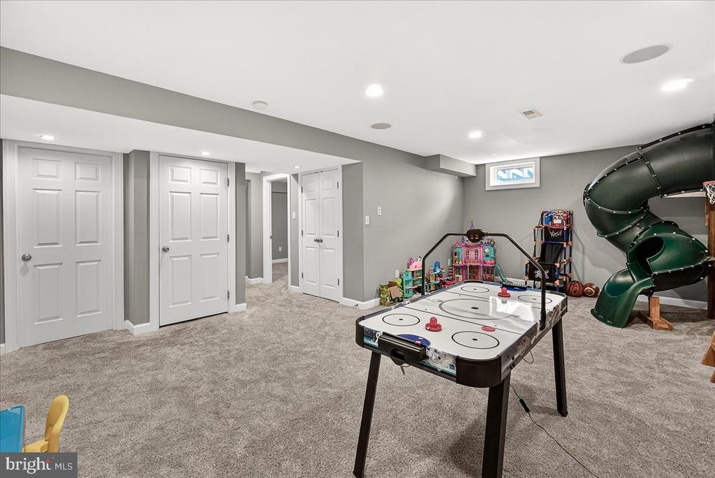 18250 MISTY ACRES DRIVE
