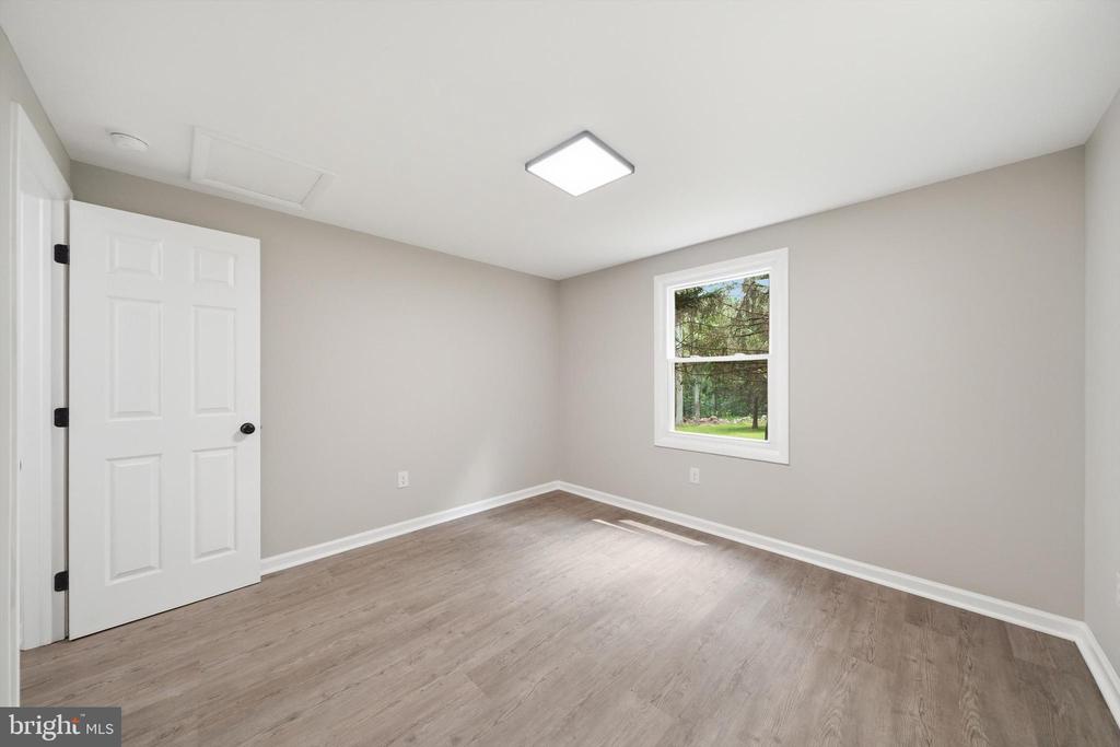 2911 KAETZEL ROAD