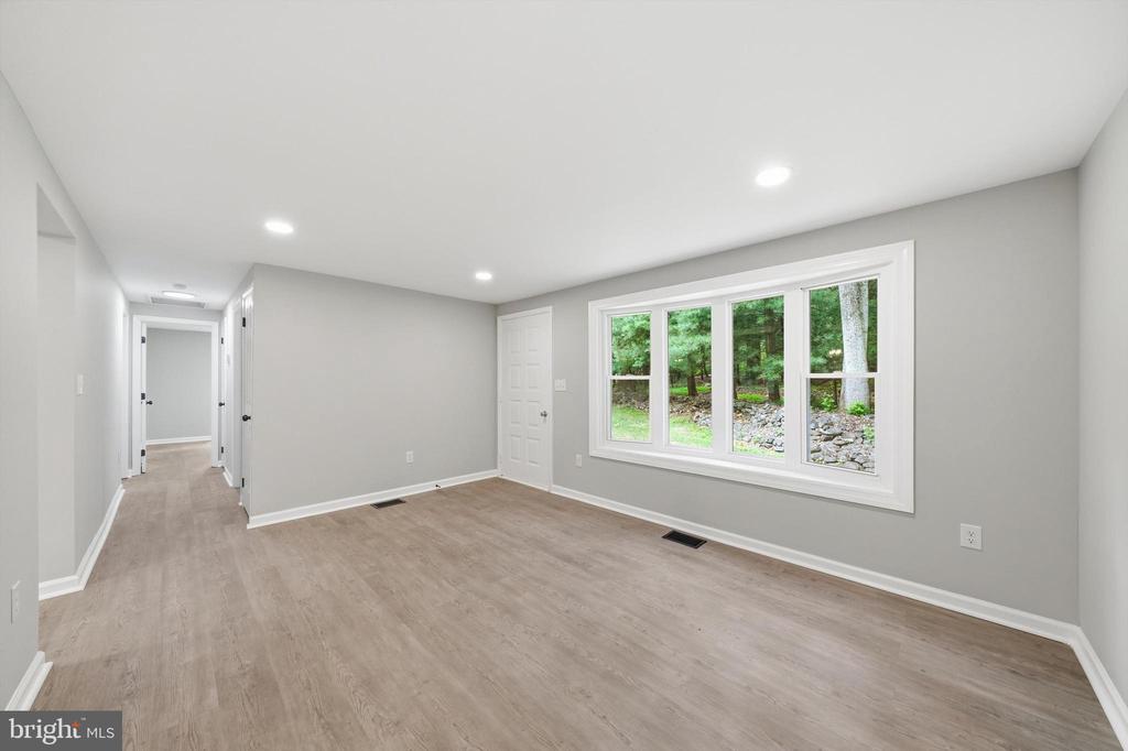 2911 KAETZEL ROAD