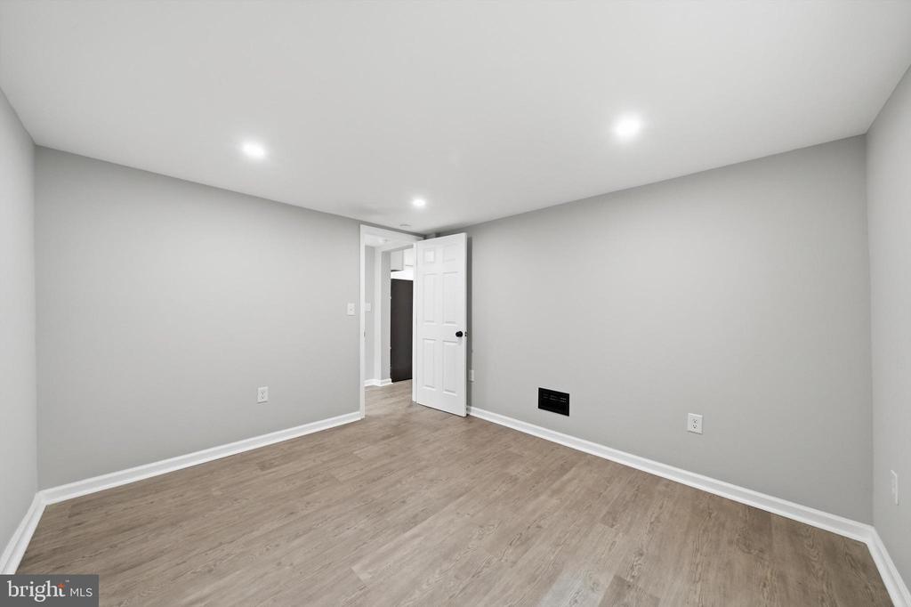 2911 KAETZEL ROAD