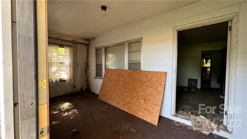 912 Skinner Road