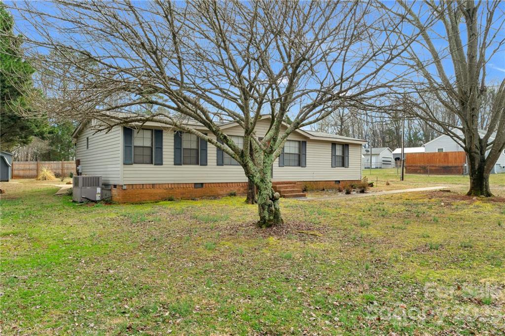 1309 Lane Road