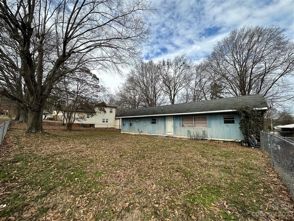 203 Margaret Street