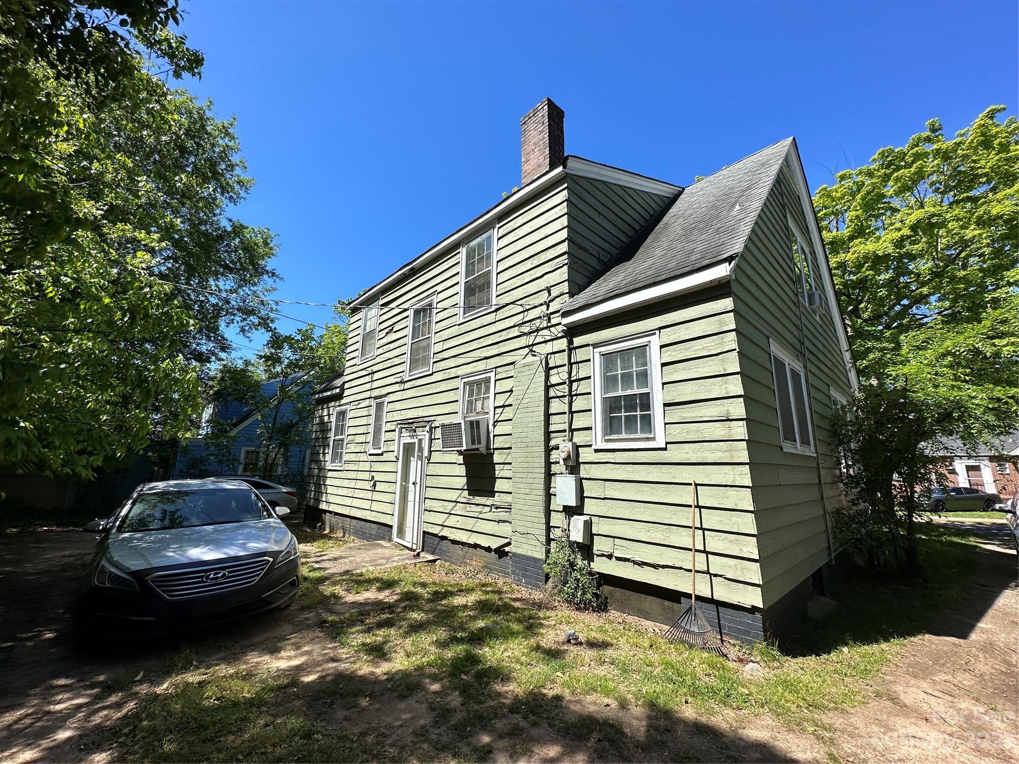 704 N Washington Street
