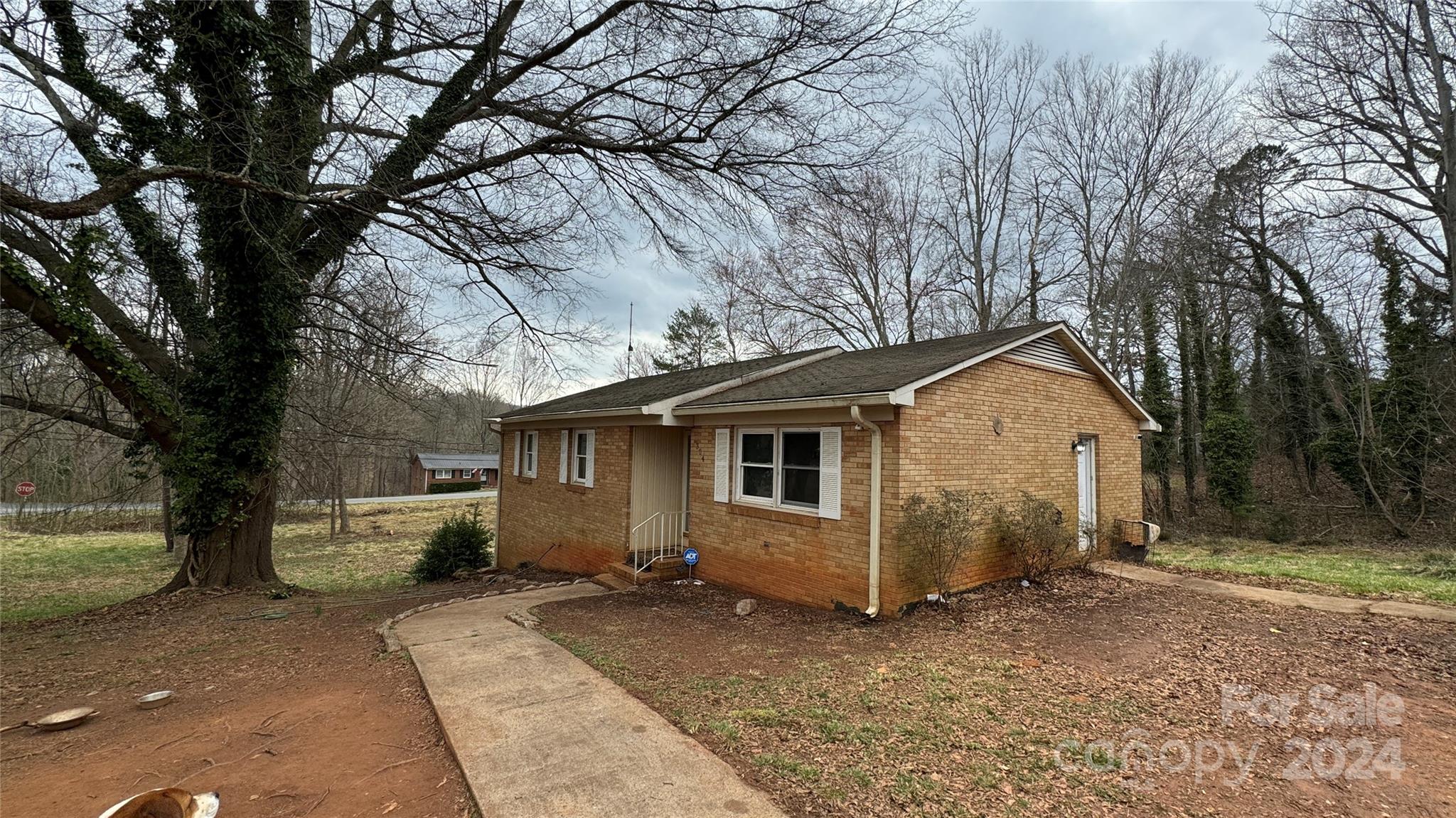 304 Kimberlee Drive
