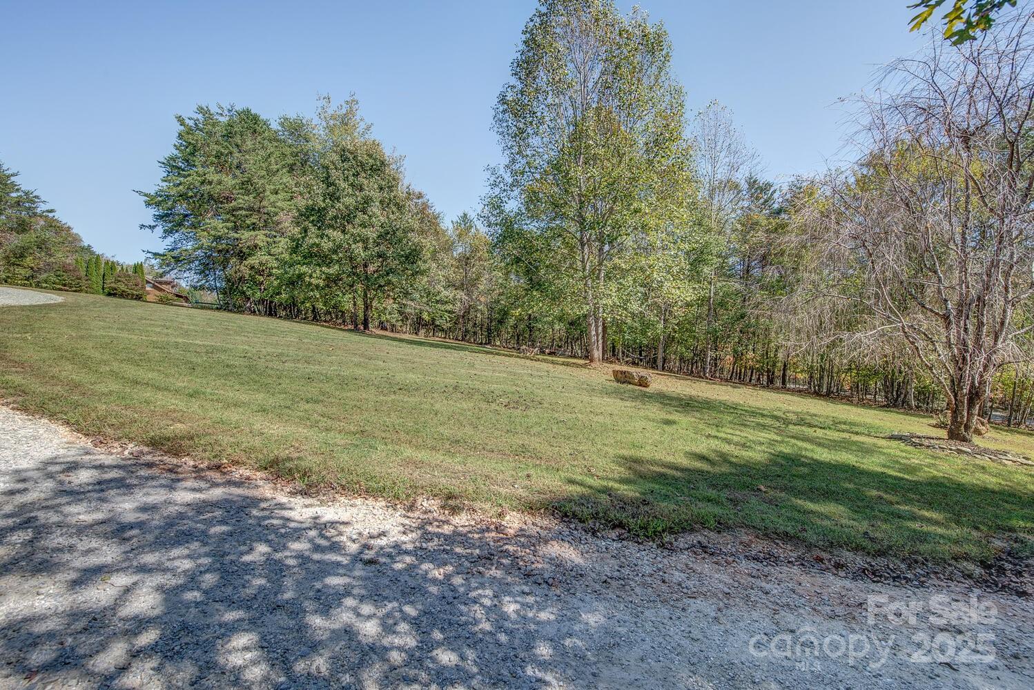 460 Cascades Parkway