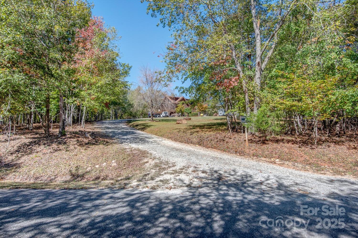 460 Cascades Parkway