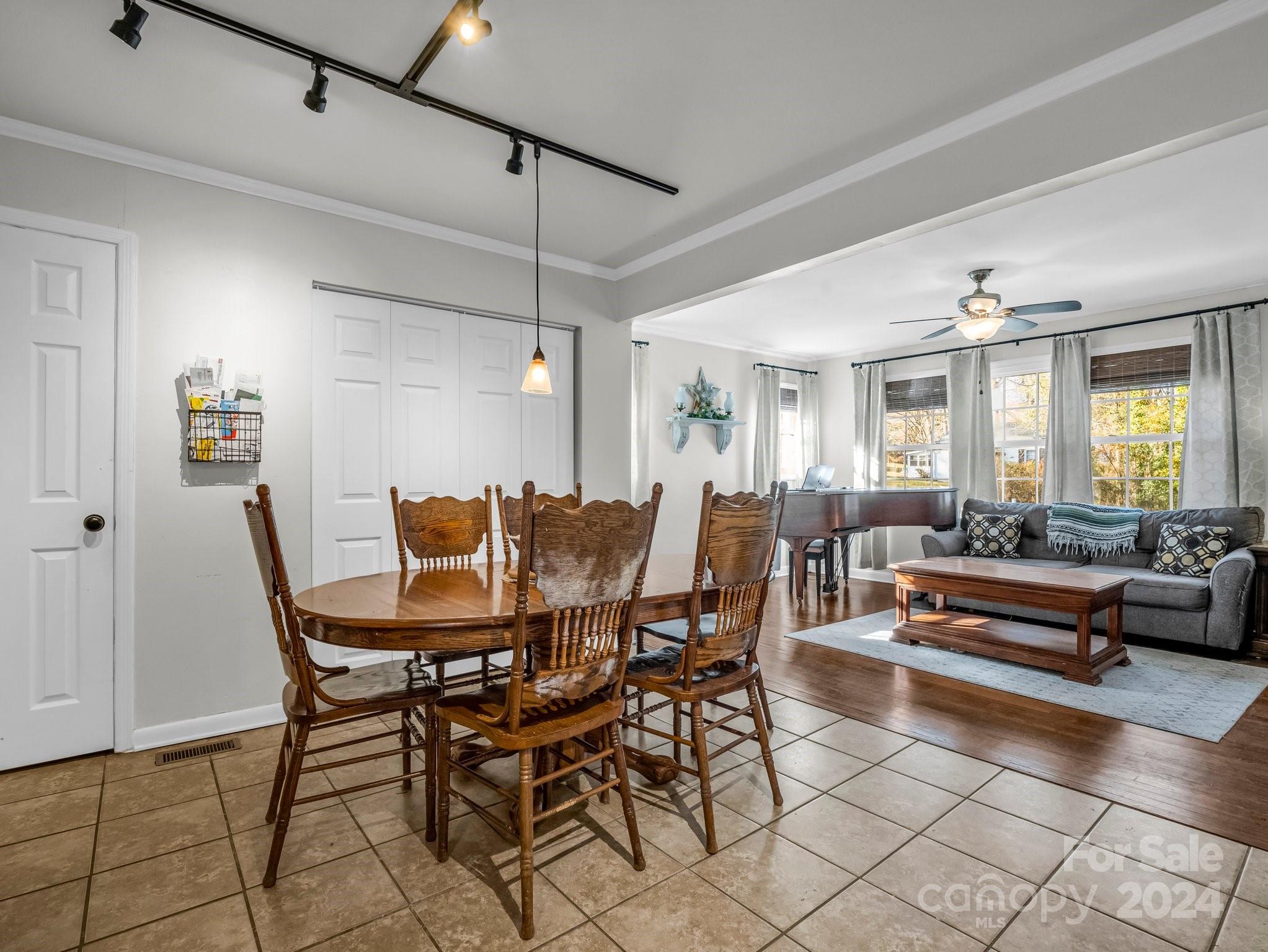 1336 Lithia Springs Road