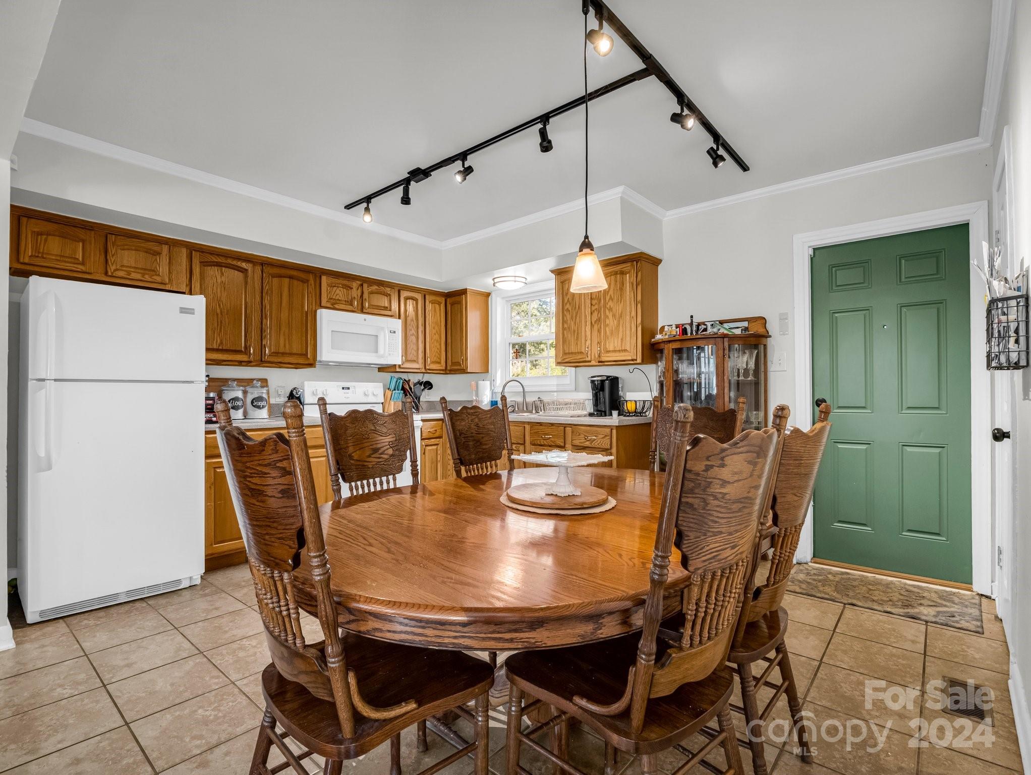 1336 Lithia Springs Road
