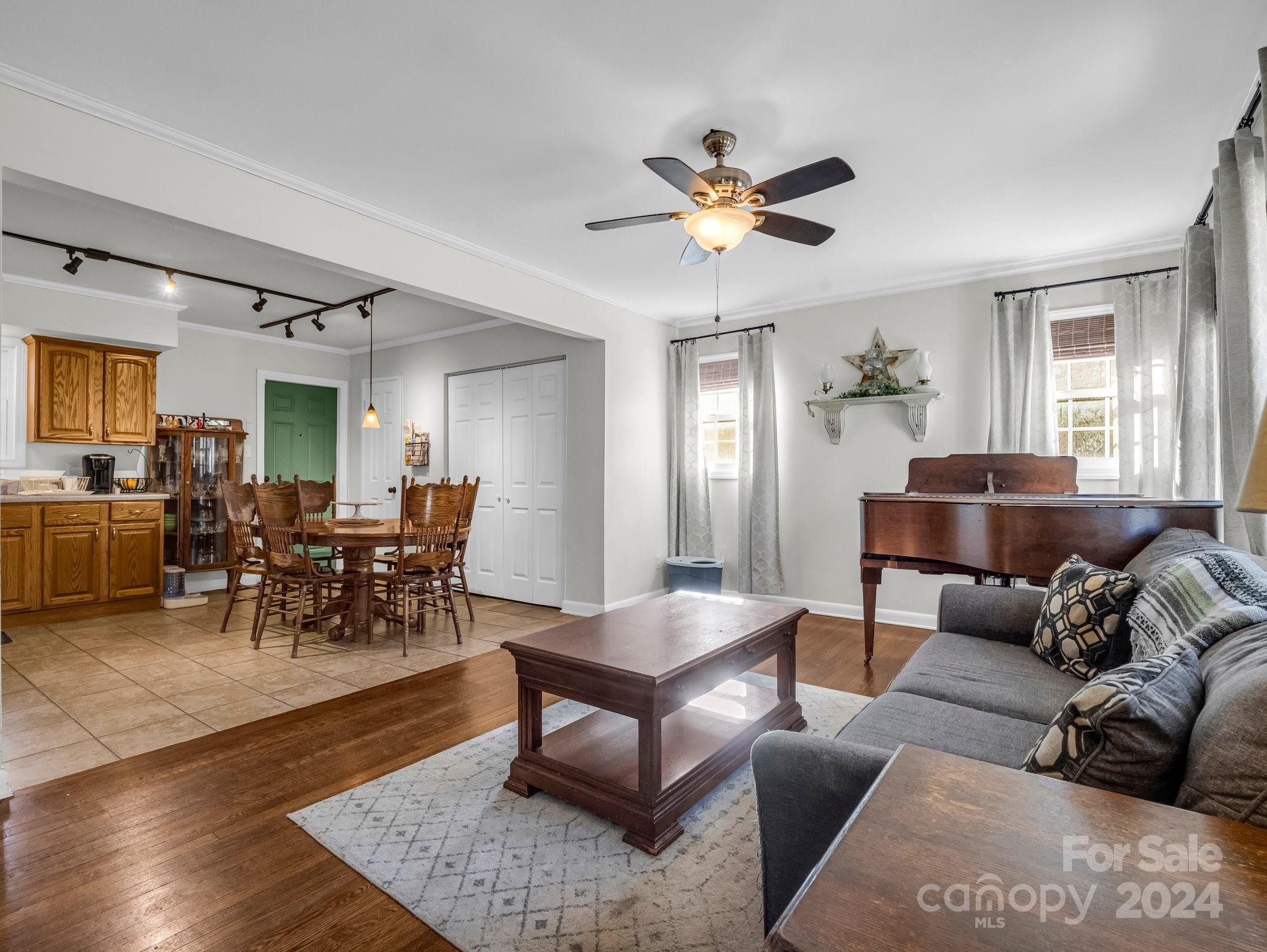 1336 Lithia Springs Road