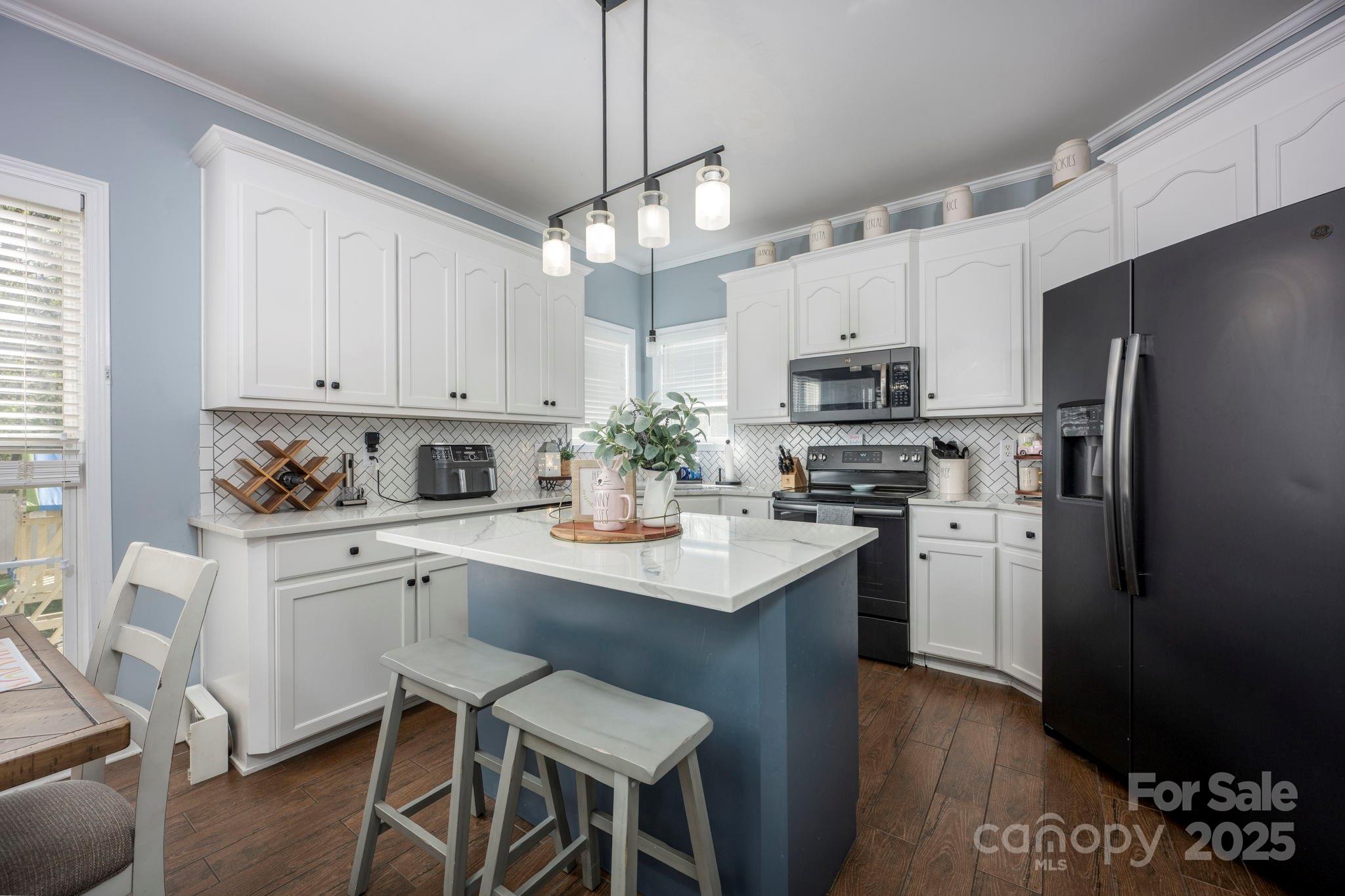 908 Carole Summey Drive
