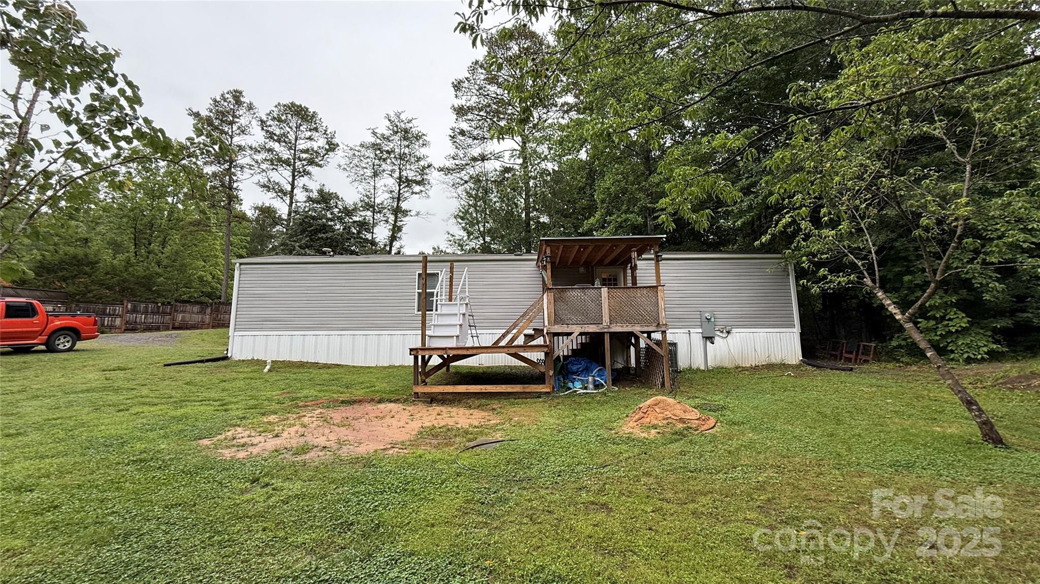 143 Hamilton Road