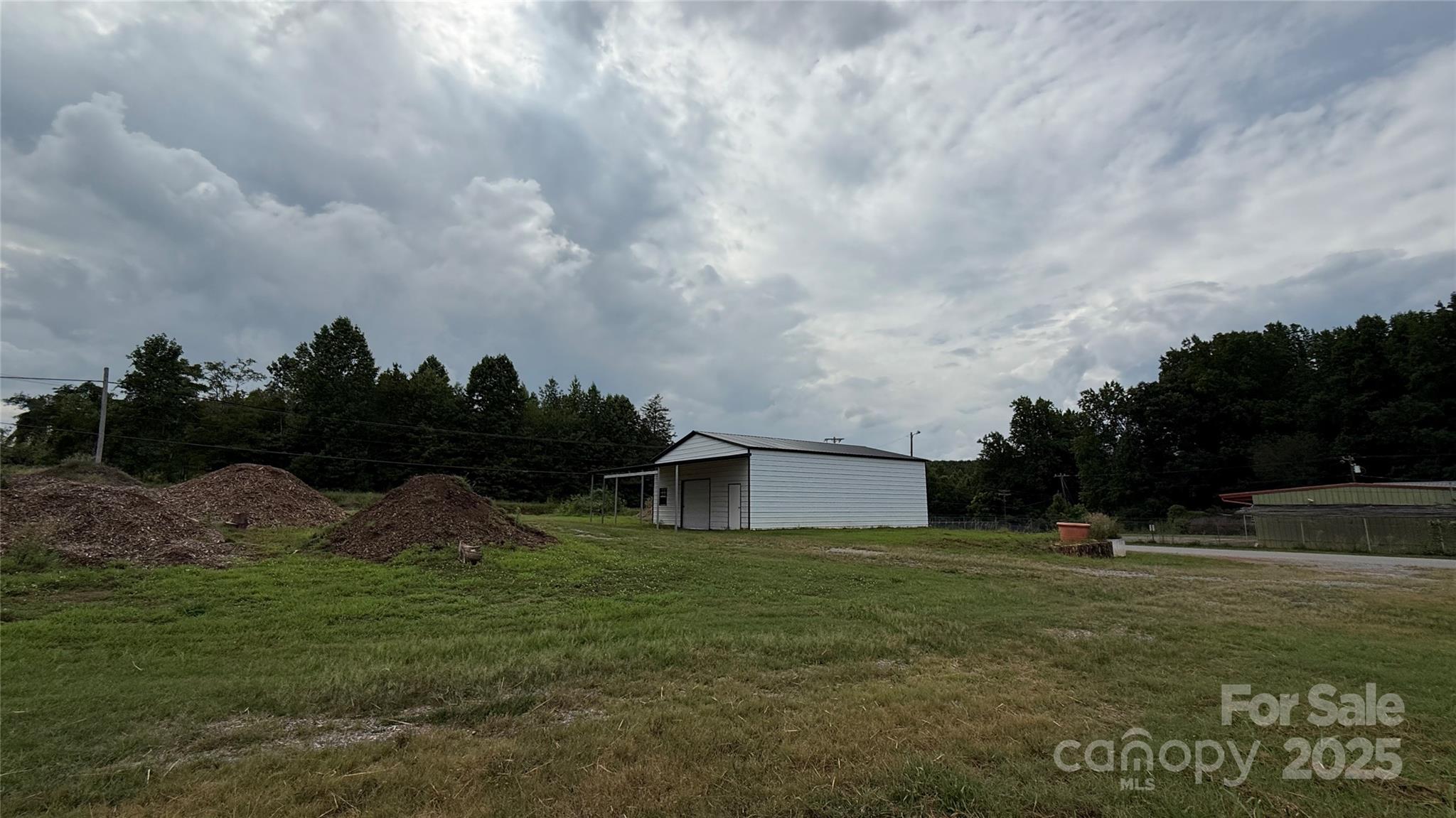 102 Deer Meadow Lane